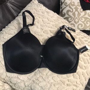 Black,full coverage bra- size 38DD- new with tags